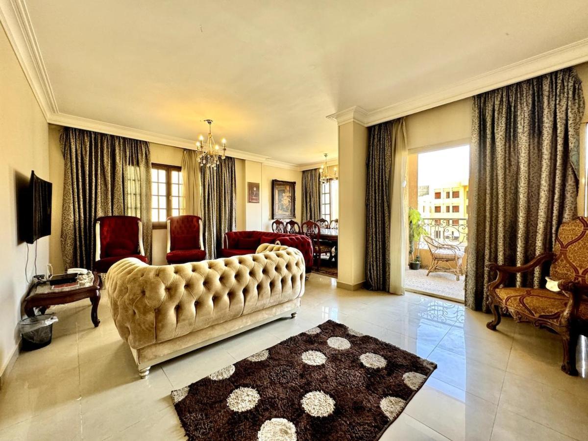 Stylish 2br Getaway In Prime New Location Apartment Cairo